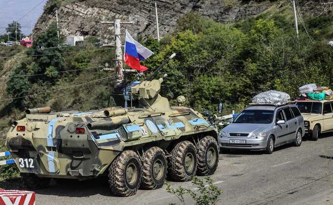 Российско-азербайджанский патруль обстреляли в Степанакерте