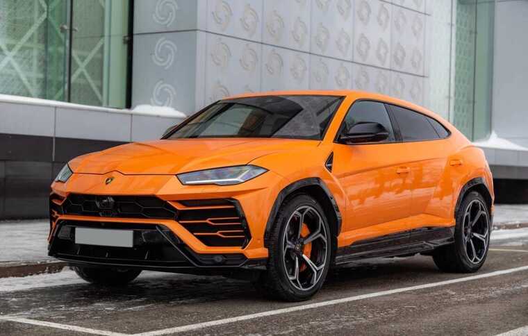 Суд отказался снимать арест с Lamborghini Urus, оформленного на ИП Блиновской