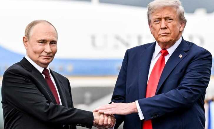 Одобрение Трампа в США выросло до 54% после встречи с Путиным